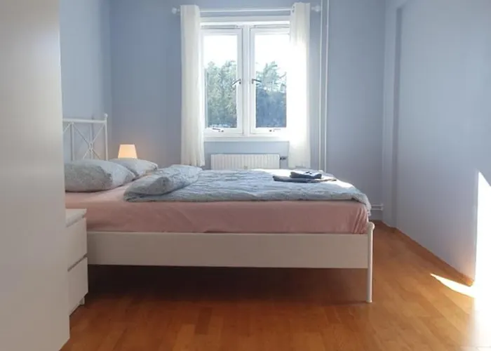 Bedroom In 12 Minutes To By Train Penzion